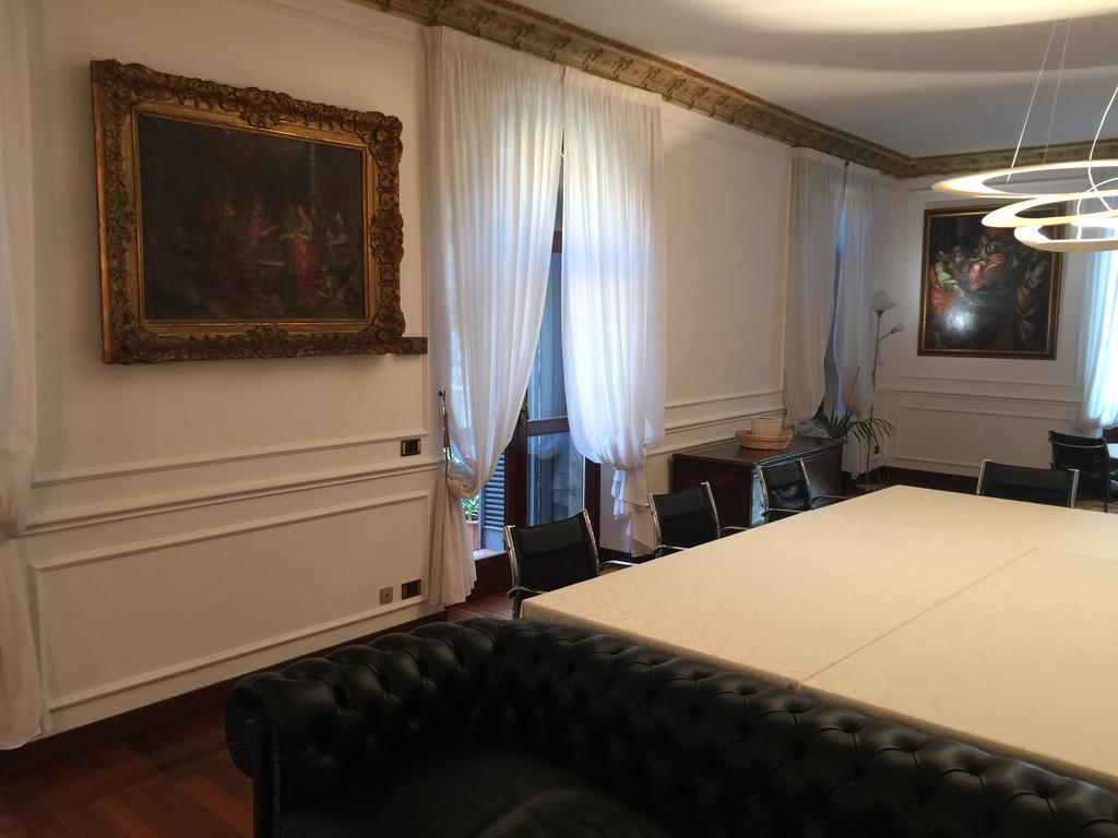 Ball Apartments Loc 04163 Верона Номер фото