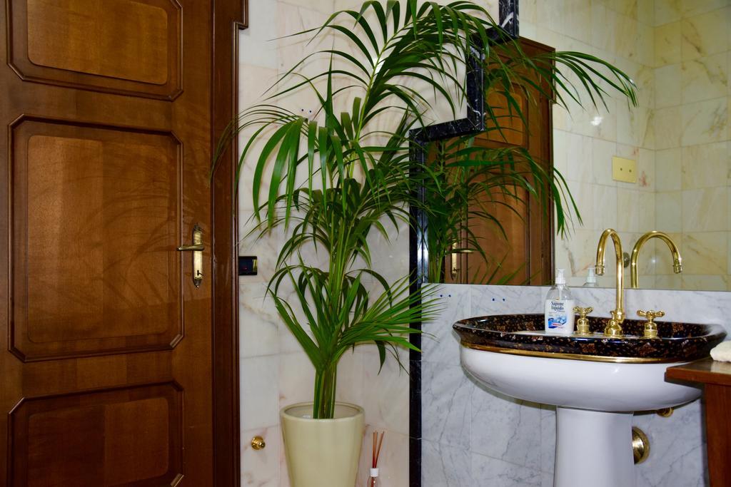Ball Apartments Loc 04163 Верона Номер фото